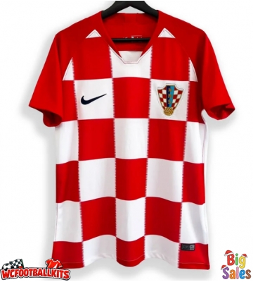 Croatia 2018 Retro Home Shirt Men Short Sleeve