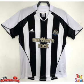 Newcastle United 2005-2006 Retro Home Shirt Men Short Sleeve
