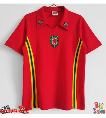 Wales 1976-1979 Retro Home Shirt Men Short Sleeve
